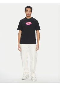 Nike T-Shirt FQ3752 Czarny Regular Fit. Kolor: czarny. Materiał: bawełna