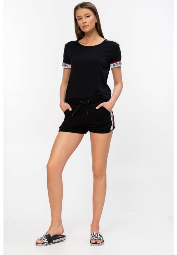 MOSCHINO Czarne szorty damskie z lampasami, Rozmiar XS. Kolor: czarny. Materiał: prążkowany, bawełna. Wzór: aplikacja