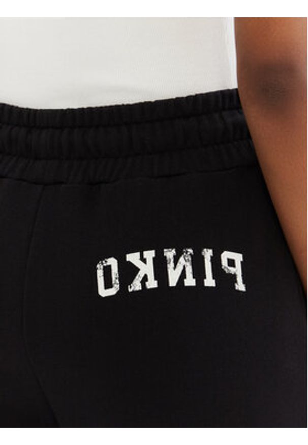 Pinko - PINKO Spodnie dresowe 100371 A2BZ Czarny Regular Fit. Kolor: czarny. Materiał: bawełna