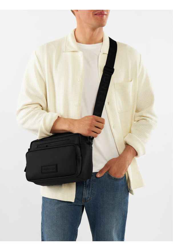 Hunter Saszetka HTR-E-004-05 Czarny. Kolor: czarny. Materiał: materiał