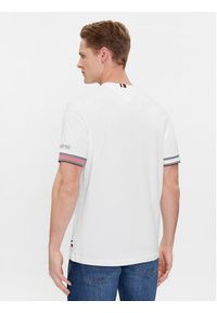 TOMMY HILFIGER - Tommy Hilfiger T-Shirt Flag MW0MW34430 Biały Regular Fit. Kolor: biały. Materiał: bawełna #4