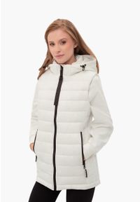 Volcano - Pikowany bezrękawnik V-HARMONY. Okazja: na co dzień. Typ kołnierza: kaptur, kołnierzyk stójkowy. Kolekcja: plus size. Kolor: biały. Materiał: materiał. Długość rękawa: bez rękawów. Wzór: napisy. Styl: klasyczny, casual #1