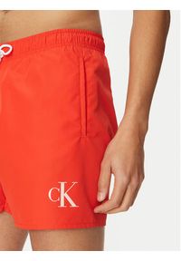 Calvin Klein Swimwear Szorty kąpielowe KM0KM01101 Czerwony Regular Fit. Kolor: czerwony. Materiał: syntetyk