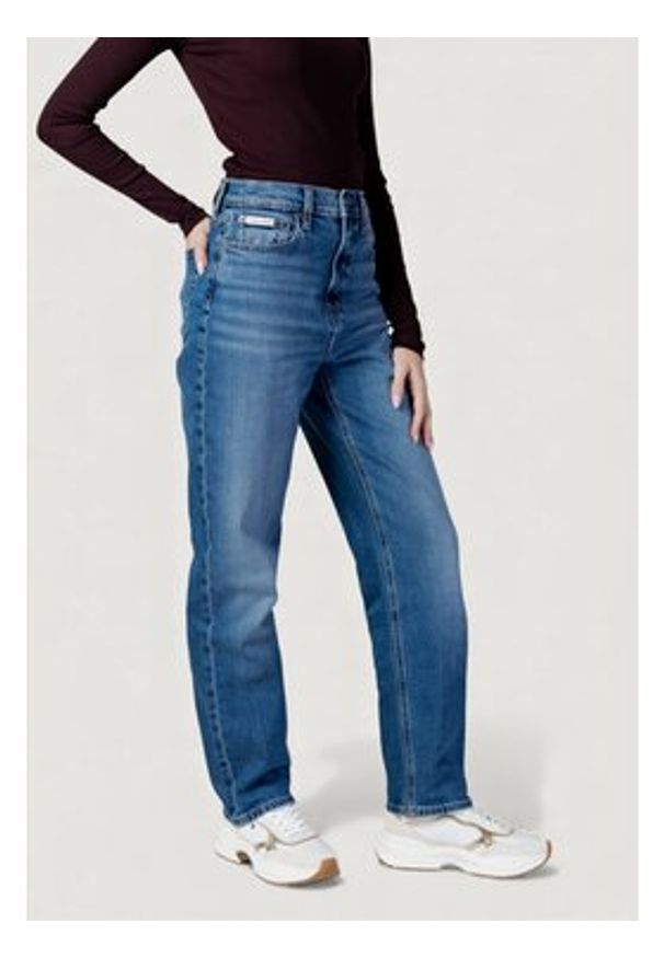Calvin Klein Jeans Jeansy LV047E907G Niebieski Taper Fit. Kolor: niebieski
