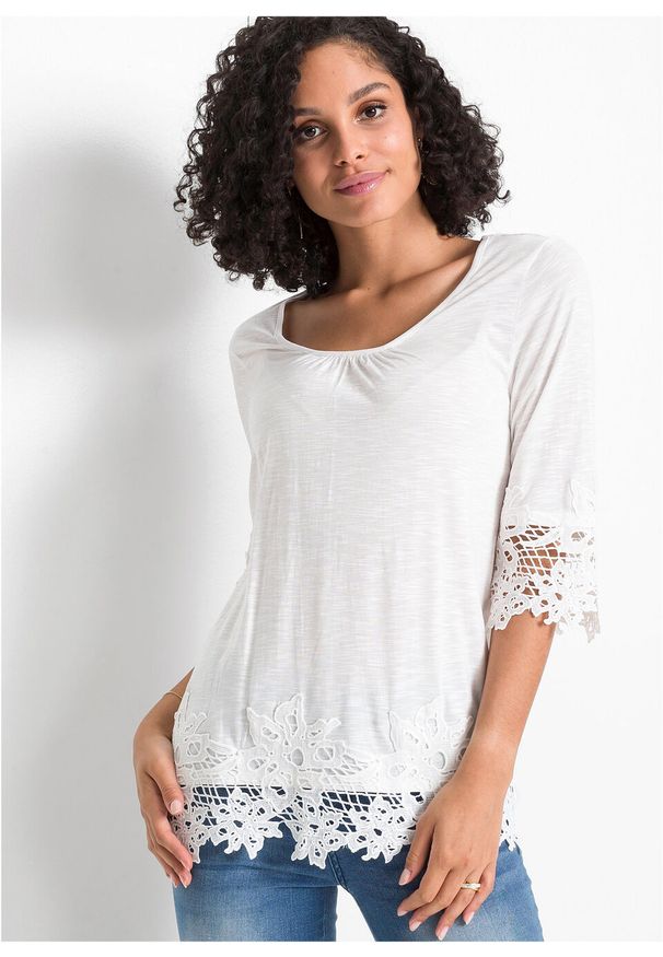 Shirt z koronką bonprix biel wełny. Kolor: biały. Materiał: koronka, wełna. Wzór: koronka