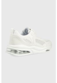 Guess sneakersy kolor biały. Nosek buta: okrągły. Zapięcie: sznurówki. Kolor: biały. Materiał: materiał, guma, włókno. Obcas: na platformie #5