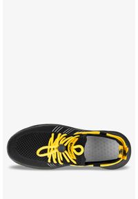 Casu - Czarne buty sportowe sznurowane casu 4-11-21-b. Kolor: czarny, wielokolorowy, żółty