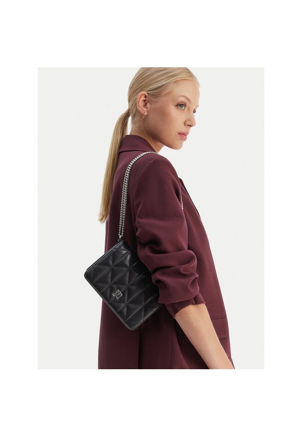 Torebka Calvin Klein. Kolor: czarny