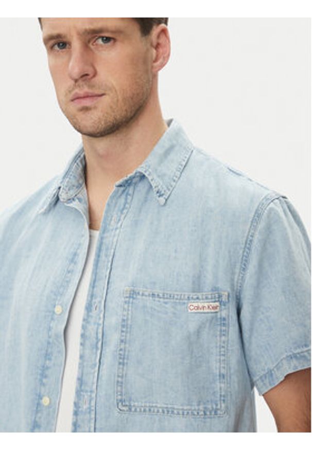 Calvin Klein Jeans Koszula jeansowa J30J327180 Niebieski Regular Fit. Kolor: niebieski. Materiał: bawełna