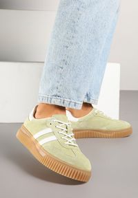 Born2be - Jasnozielone Sneakersy z Naturalnego Zamszu na Grubej Tłoczonej Podeszwie Teneskela. Okazja: na co dzień. Kolor: zielony. Materiał: zamsz