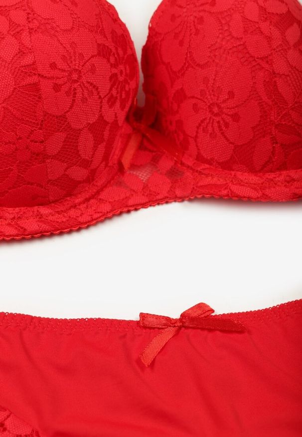 Renee - Czerwony Koronkowy Komplet Majtki Figi i Biustonosz Eziselle. Kolor: czerwony. Materiał: koronka. Wzór: koronka