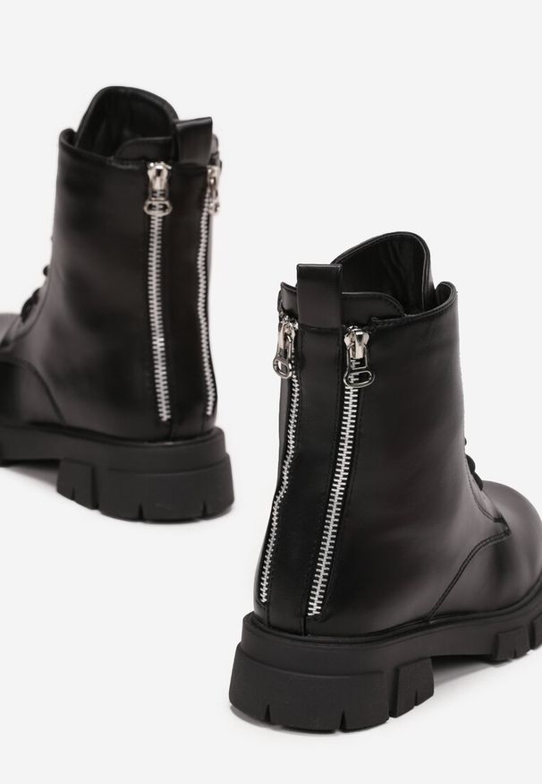Born2be - Czarne Botki Workery z Sznurowaniem Caroilra. Okazja: na co dzień. Kolor: czarny. Styl: casual