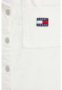 Tommy Jeans sukienka sztruksowa kolor biały mini prosta. Kolor: biały. Materiał: sztruks. Typ sukienki: proste. Długość: mini #5