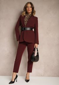 Renee - Bordowe Spodnie Garniturowe Amarili. Kolor: czerwony. Styl: klasyczny
