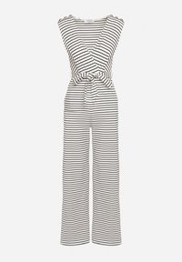 Born2be - Biało-Czarny Kombinezon Kopertowy w Paski z Wiązaniem w Talii Rivarelle. Okazja: na spotkanie biznesowe, na co dzień, na spacer, do pracy. Kolor: biały. Materiał: wiskoza. Wzór: paski. Styl: biznesowy, casual, sportowy #7