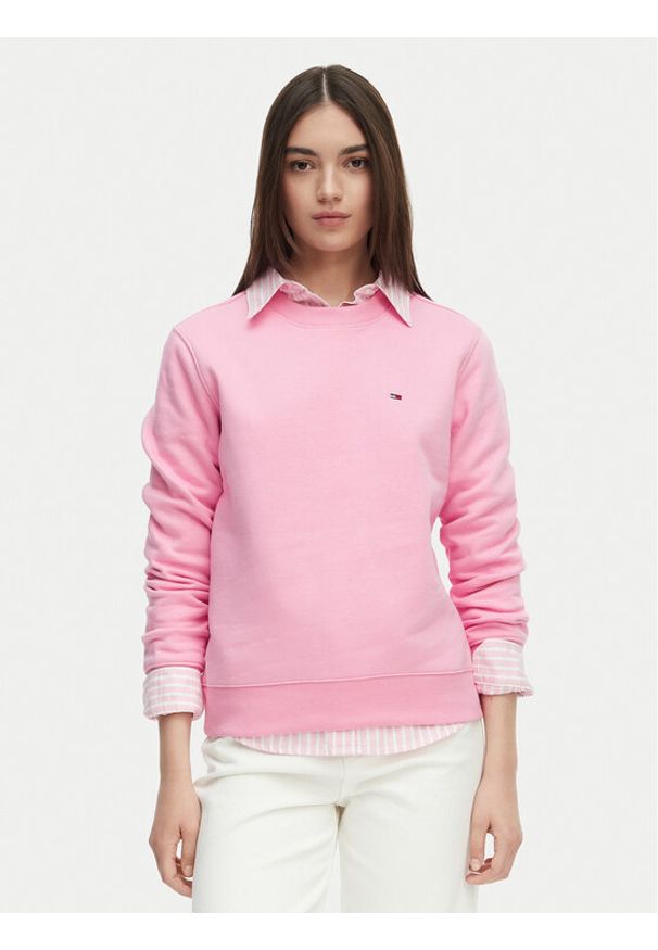 Tommy Jeans Bluza Flag DW0DW19959 Różowy jasny Regular Fit. Kolor: różowy. Materiał: bawełna