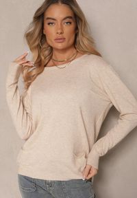 Renee - Beżowy Sweter z Kaszmirem Ozdobiony Kieszeniami Saniswena. Kolor: beżowy. Materiał: kaszmir. Długość rękawa: długi rękaw. Długość: długie. Wzór: aplikacja. Styl: klasyczny, elegancki #3