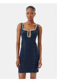 Guess Sukienka jeansowa W6RK69 D55M0 Niebieski Regular Fit. Kolor: niebieski. Materiał: bawełna #1