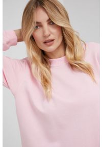Answear Lab Bluza damska kolor różowy gładka. Kolor: różowy. Wzór: gładki. Styl: wakacyjny #5