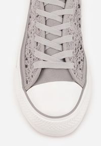 Renee - Szare Trampki Przed Kostkę z Ażurową Cholewką Shiliarre. Wysokość cholewki: przed kostkę. Kolor: szary. Szerokość cholewki: normalna. Wzór: ażurowy #9