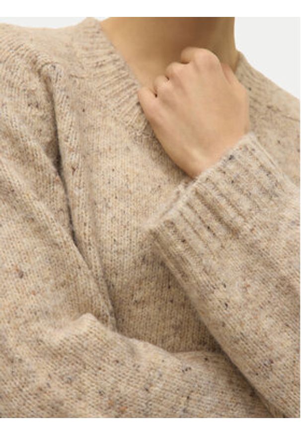 Vero Moda Sweter Ingrid 10331365 Beżowy Regular Fit. Kolor: beżowy. Materiał: syntetyk