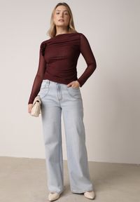 Born2be - Bordowa Bluzka Siateczkowa z Marszczeniem i Kwiatową Aplikacją Nelimor. Okazja: na co dzień. Kolor: czerwony. Materiał: bawełna, jeans. Wzór: aplikacja, kwiaty. Styl: casual, elegancki #8