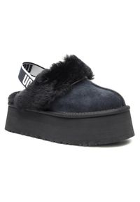 Ugg Kapcie W Funkette 1113474 Czarny. Kolor: czarny. Materiał: zamsz, skóra #1