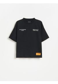 Reserved - T-shirt z nadrukiem - czarny. Kolor: czarny. Materiał: bawełna, dzianina. Wzór: nadruk #1