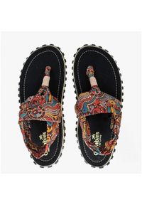 Sandały turystyczne damskie Gumbies Slingback Sandals. Kolor: wielokolorowy