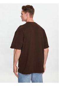 Woodbird T-Shirt Bose Mock 2316-412 Brązowy Regular Fit. Kolor: brązowy. Materiał: bawełna