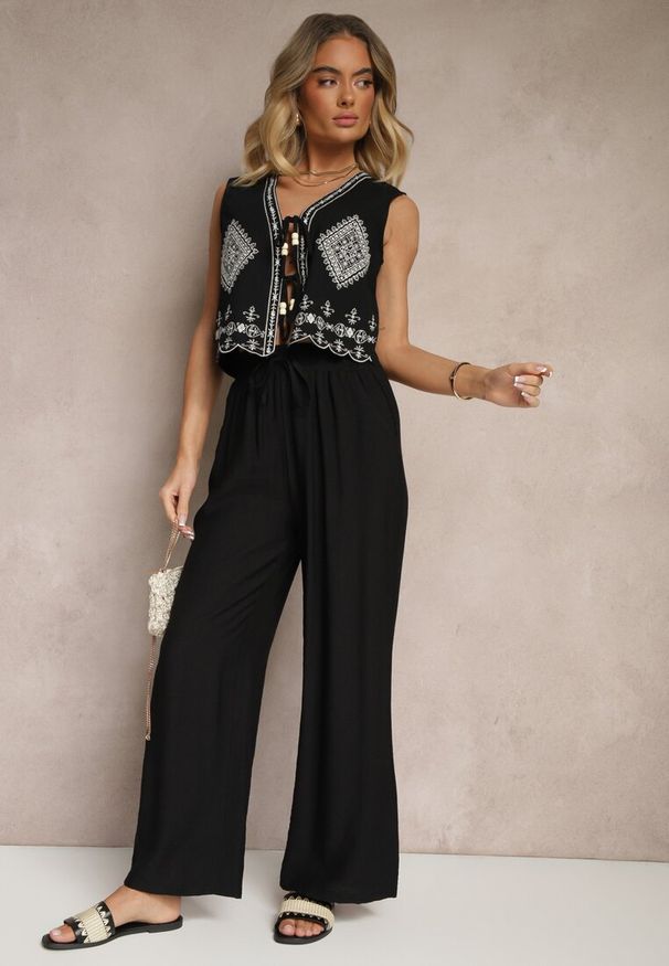 Renee - Czarne Szerokie Spodnie High Waist z Wiskozy z Gumką w Talii Lannalie. Okazja: na co dzień. Stan: podwyższony. Kolor: czarny. Materiał: wiskoza. Styl: casual, elegancki