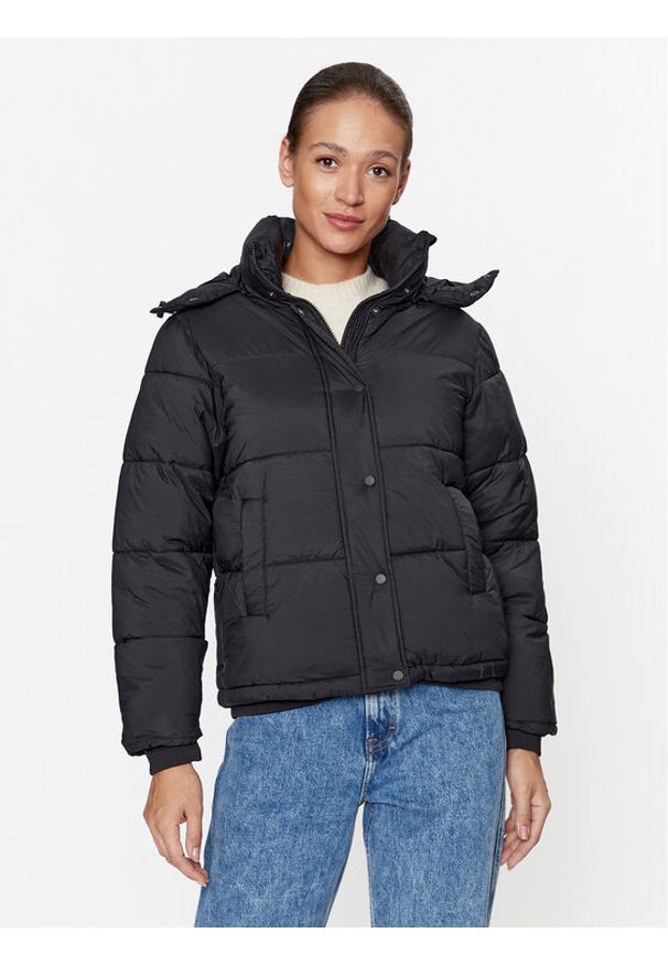 Pepe Jeans Kurtka zimowa Morgan PL402273 Czarny Regular Fit. Kolor: czarny. Materiał: syntetyk. Sezon: zima