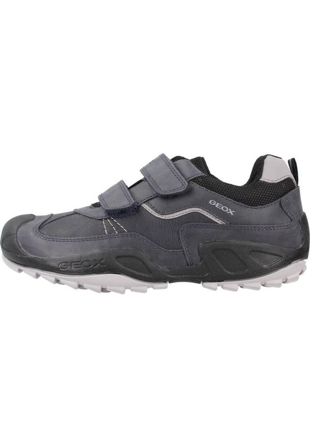 Geox - Buty GEOX J NEW SAVAGE BOY A Czarny. Kolor: czarny. Materiał: tkanina, syntetyk. Sport: turystyka piesza