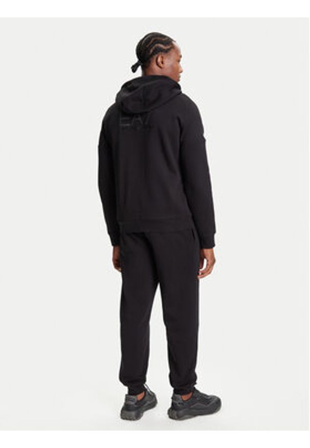 EA7 Emporio Armani Dres 7M000914 AF10377 UC001 Czarny Modern Fit. Kolor: czarny. Materiał: bawełna