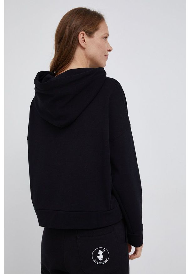 Save The Duck - Bluza. Okazja: na co dzień. Typ kołnierza: kaptur. Kolor: czarny. Materiał: dzianina. Wzór: nadruk. Styl: casual