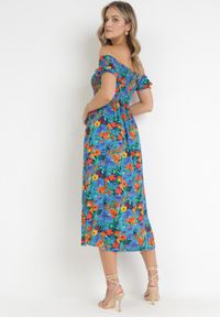Born2be - Niebieska Sukienka z Wiskozy Midi Hiszpanka w Kwiaty Hallenes. Typ kołnierza: dekolt hiszpanka. Kolor: niebieski. Materiał: wiskoza. Wzór: kwiaty. Długość: midi #2
