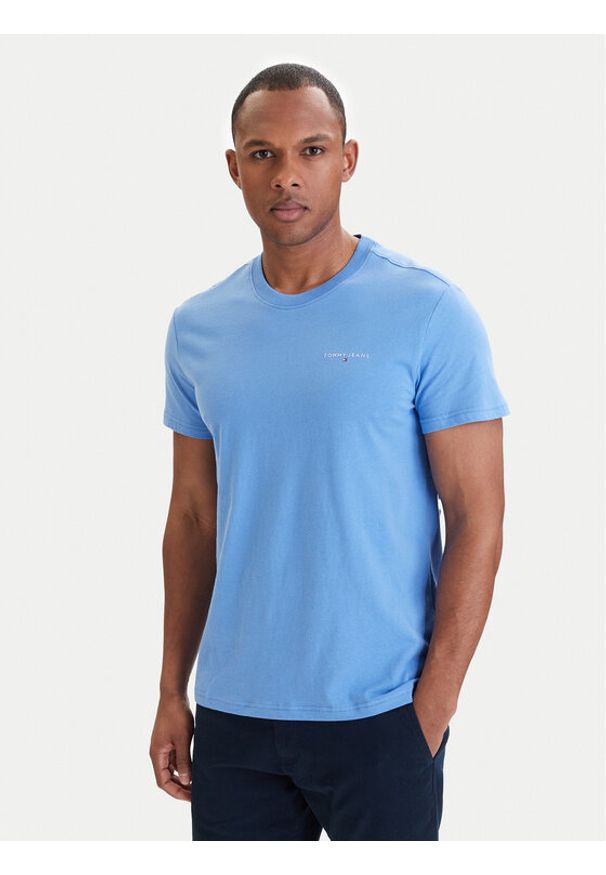 Tommy Jeans T-Shirt Linear Chest DM0DM21780 Niebieski Slim Fit. Kolor: niebieski. Materiał: bawełna