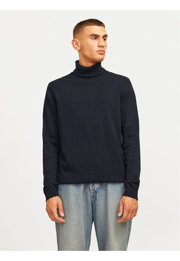 Jack & Jones Golf Basic 12258051 Granatowy Regular Fit. Typ kołnierza: golf. Kolor: niebieski. Materiał: bawełna