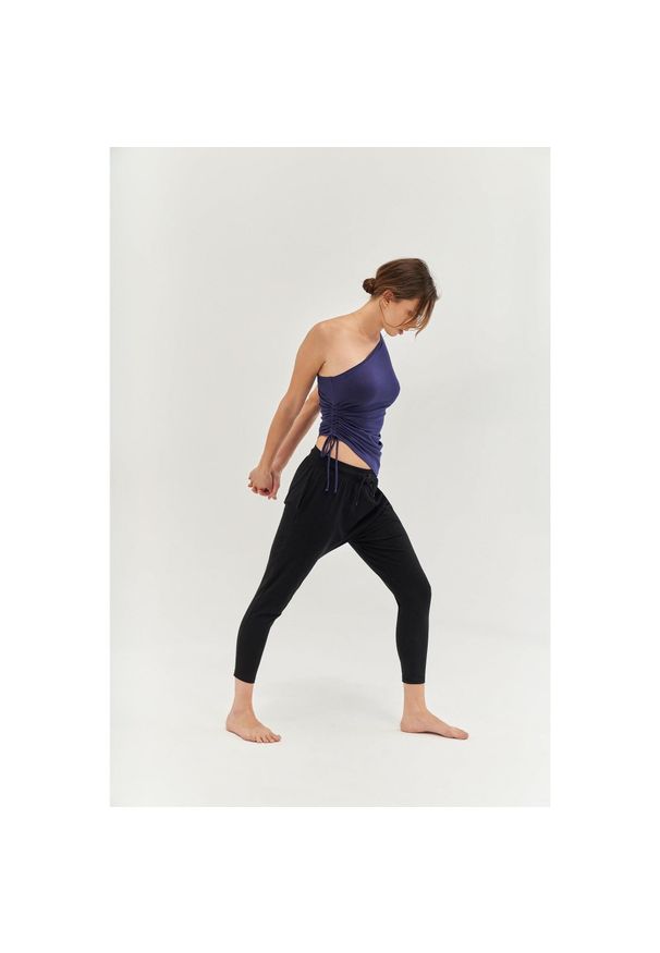 MOONHOLI - Top do jogi Moonholi One Shoulder String Top na jedno ramię. Kolor: niebieski. Sport: joga i pilates