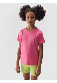4F JUNIOR - T-shirt gładki dziewczęcy - różowy. Okazja: na co dzień. Kolor: różowy. Materiał: dzianina, jersey, bawełna. Długość rękawa: krótki rękaw. Długość: krótkie. Wzór: gładki. Sezon: lato. Styl: casual, sportowy