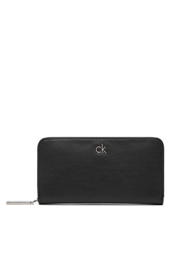 Calvin Klein Duży Portfel Damski Ck Re-Lock Large Zip Around LV04F1034G Czarny. Kolor: czarny. Materiał: skóra