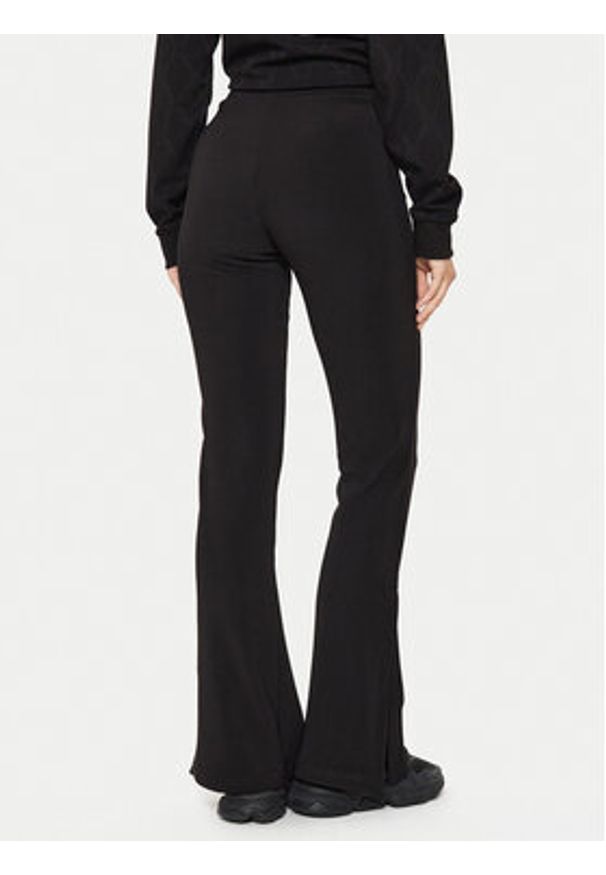 Hugo Spodnie materiałowe Naessa 50517459 Czarny Slim Fit. Kolor: czarny. Materiał: syntetyk