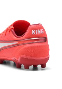 Puma - Młodzieżowe buty piłkarskie KING Match FG/AG PUMA Glowing Red White Fire. Kolor: biały, czerwony, wielokolorowy. Sport: piłka nożna