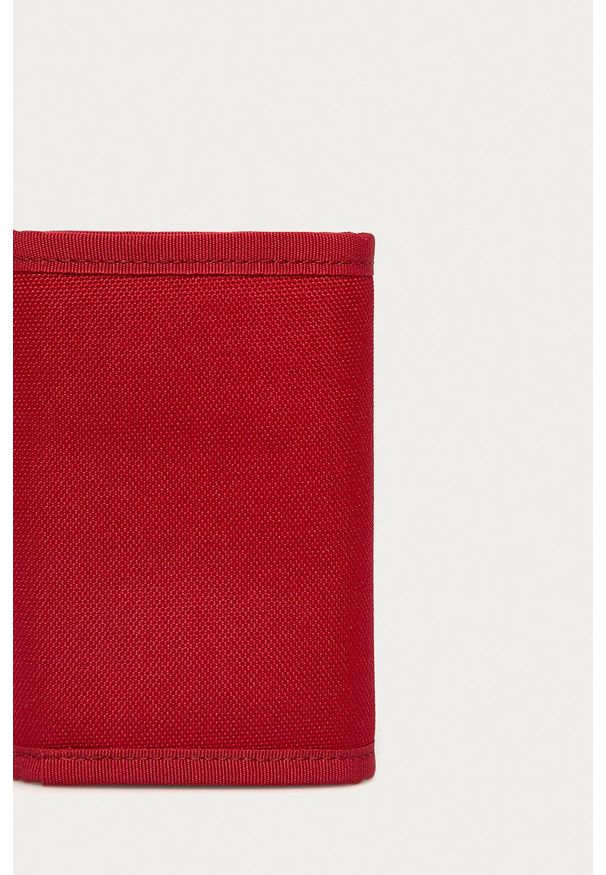 Levi's® - Levi's - Portfel. Kolor: czerwony. Materiał: materiał. Wzór: gładki