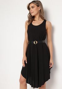 Born2be - Czarna Rozkloszowana Sukienka z Bawełny Tesaxelle. Okazja: na co dzień, na spotkanie biznesowe. Kolor: czarny. Materiał: bawełna. Typ sukienki: proste. Styl: biznesowy, casual, elegancki #7