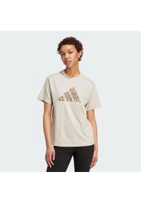 Adidas - Koszulka z grafiką zwierzęcą. Kolor: beżowy. Materiał: bawełna. Wzór: motyw zwierzęcy