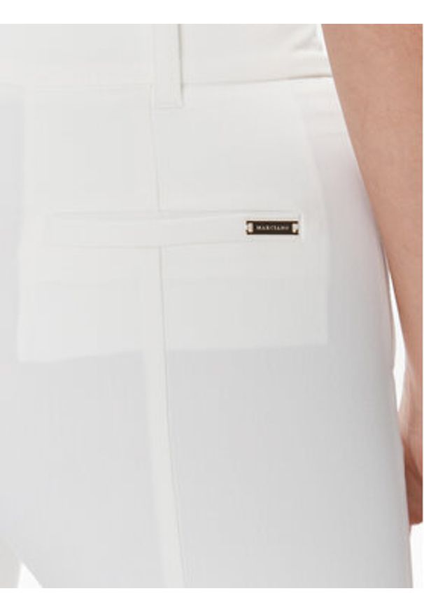 Marciano Guess Spodnie materiałowe 3BGB28 7046A Biały Regular Fit. Kolor: biały. Materiał: syntetyk