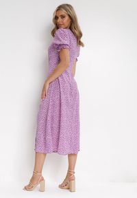 Born2be - Fioletowa Sukienka Aquineva. Kolor: fioletowy. Wzór: kwiaty. Długość: midi #5