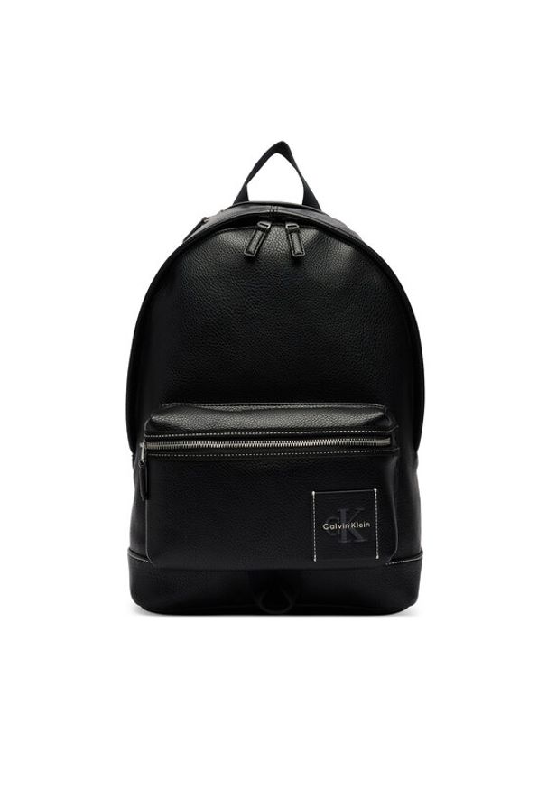 Calvin Klein Plecak Bold Pebble Round Backpack LV04D3425G Czarny. Kolor: czarny. Materiał: skóra
