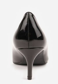 Born2be - Czarne Klasyczne Czółenka na Szpilce ze Skórzaną Wkładką Valenthea. Okazja: na co dzień. Nosek buta: szpiczasty. Kolor: czarny. Materiał: skóra. Obcas: na szpilce. Styl: klasyczny #4